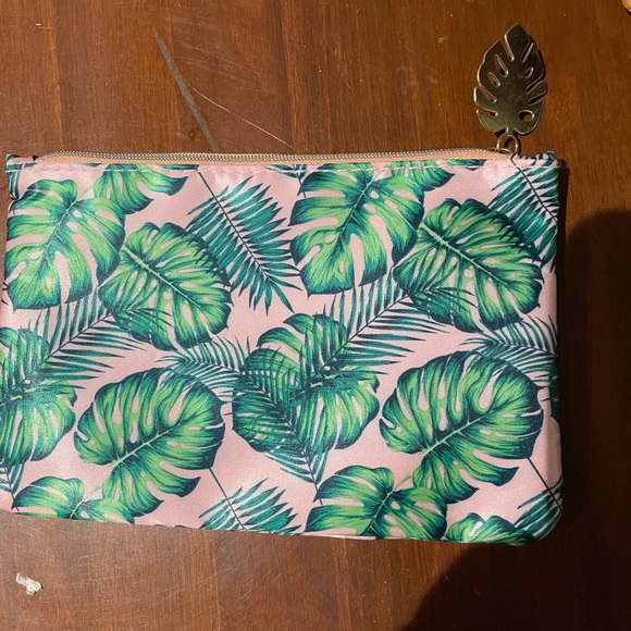 Makeup bags for bundles - Picture 4 of 16